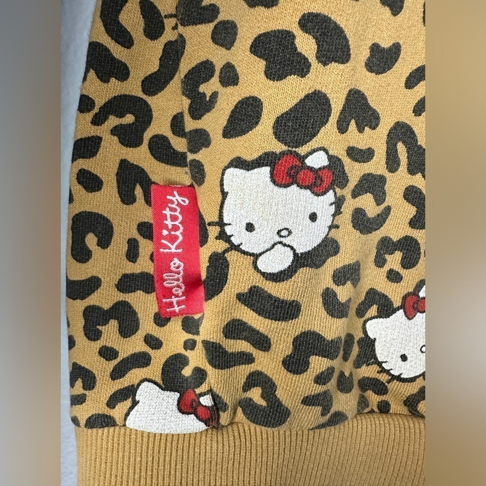 Zara Kids Hello Kitty Leopard Print Sweatshirt Girl’s Size 13/14 - Picture 3 of 9